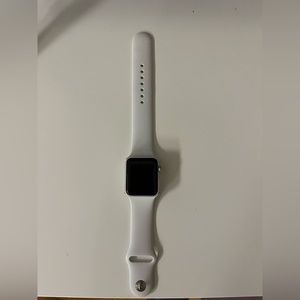 Apple Watch 38mm - Series 3 16GB